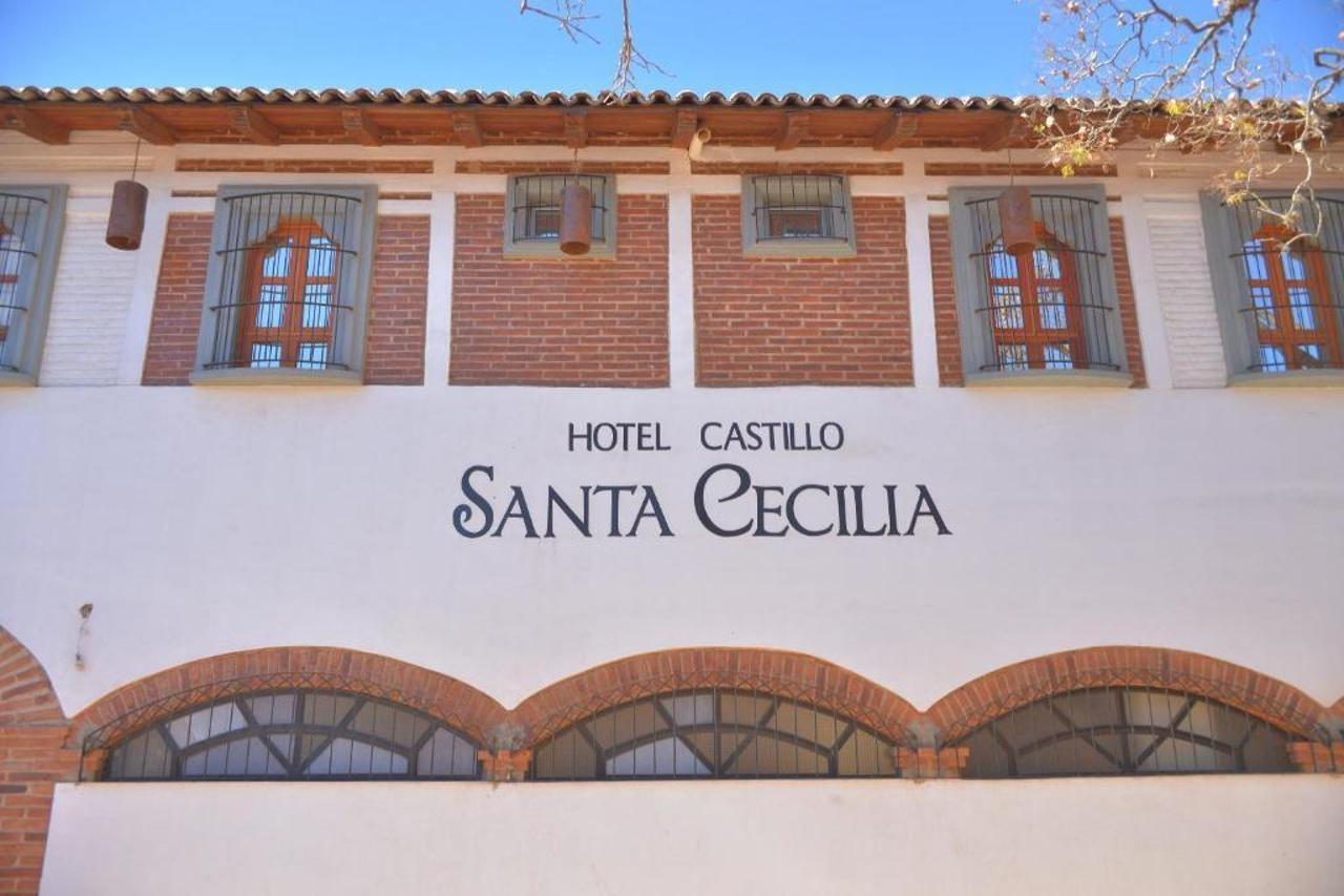 Oyo Hotel Castillo Santa Cecilia Tapalpa Buitenkant foto