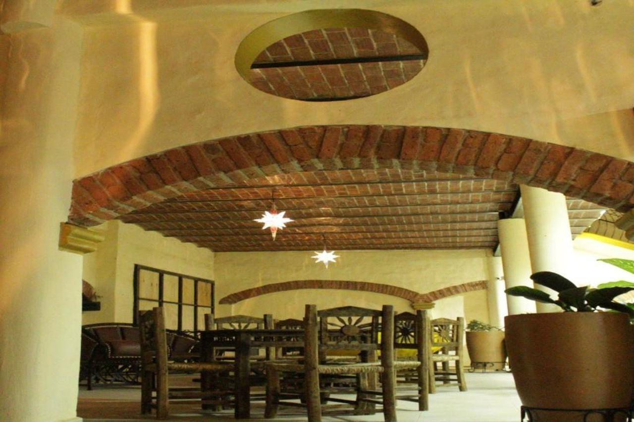 Oyo Hotel Castillo Santa Cecilia Tapalpa Buitenkant foto